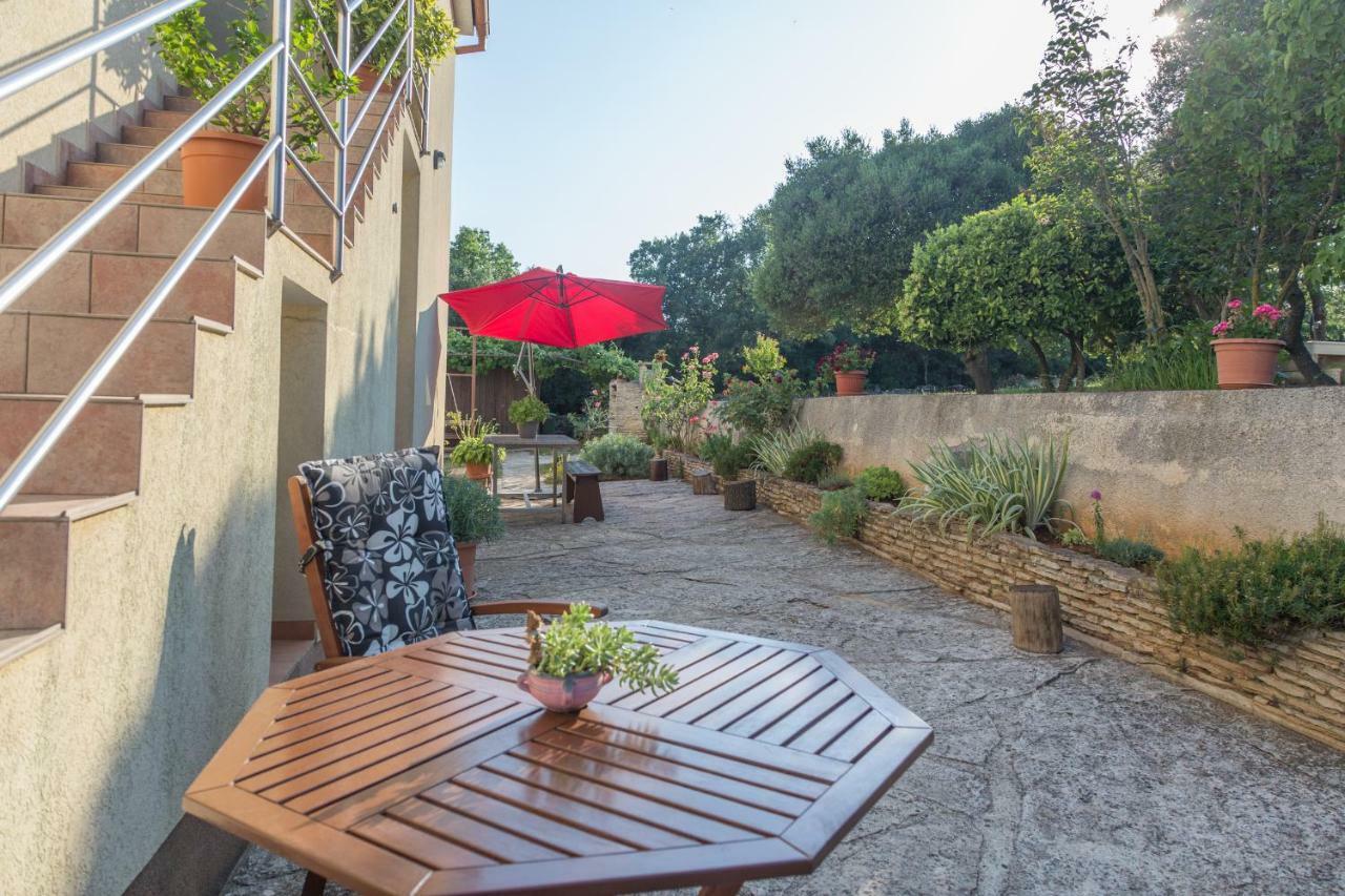 Apartment Softic Пула Екстериор снимка